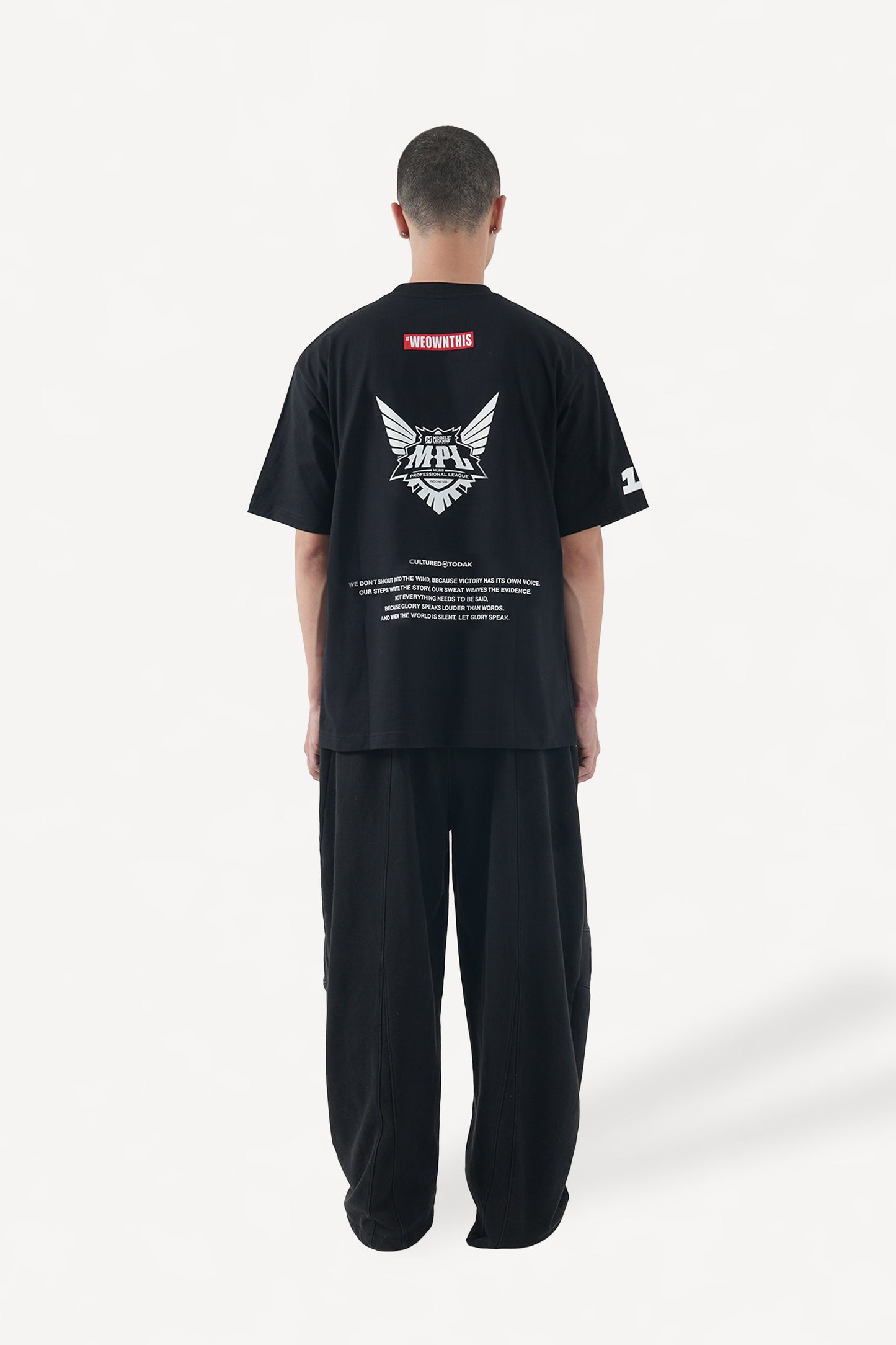 GLORY TALK STATEMENT TEE BLACK